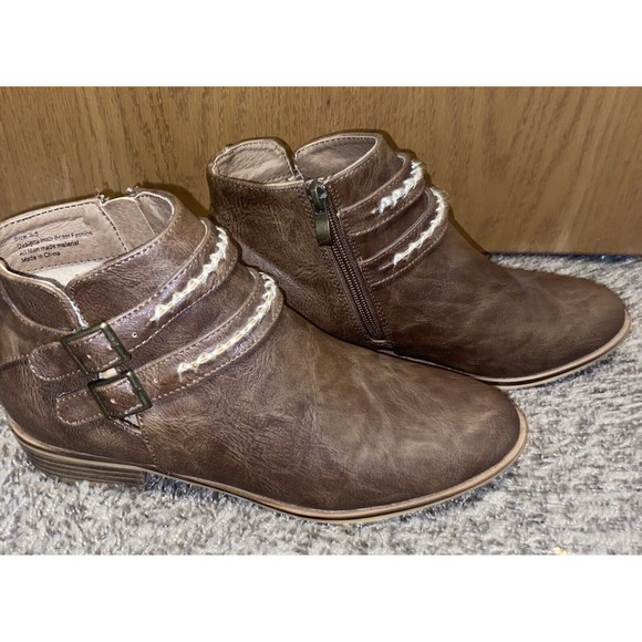 BEAST FASHION Buckle Zip Detail Women’s Ankle Boots, Size 8.5 - Picture 5 of 15